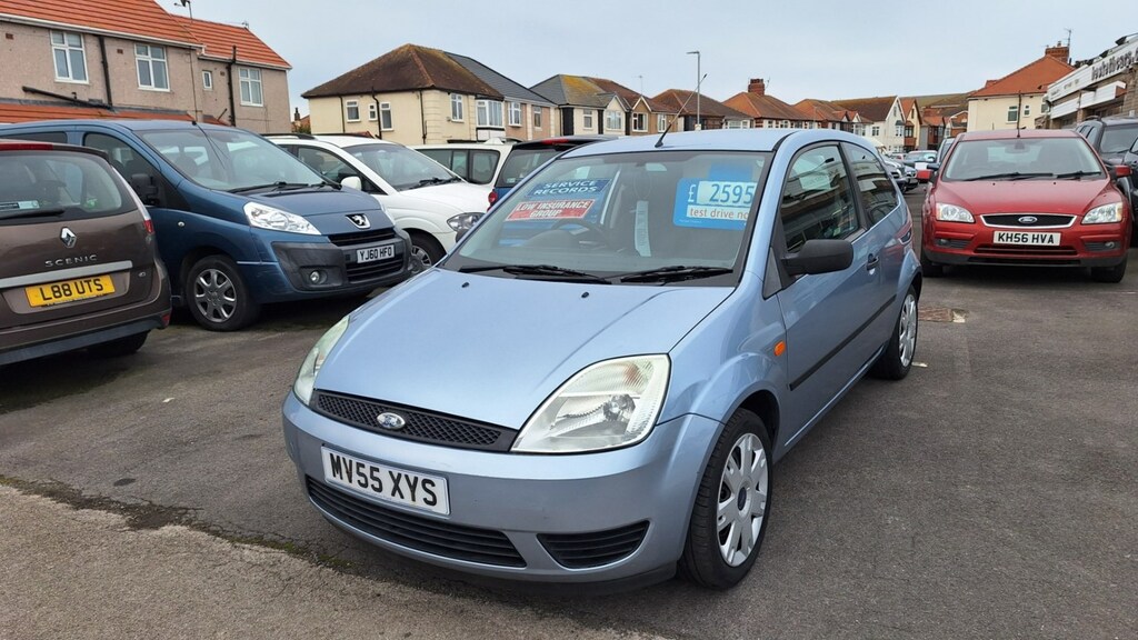 Ford Fiesta 1.25 Style 3-Door From 1,795 Retail Package Blue #2