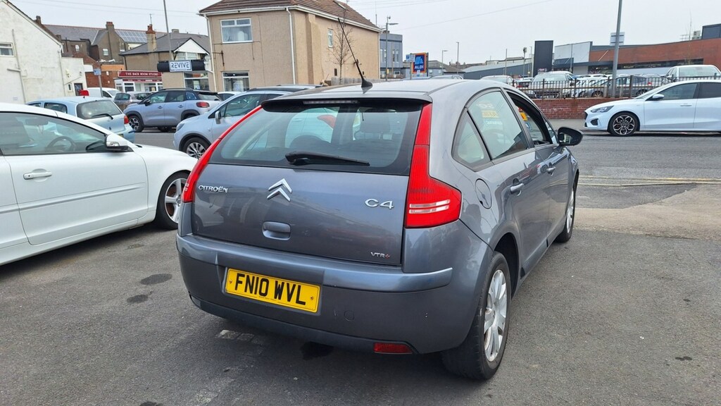 Citroen C4 1.6 Hdi Vtr 110 Egs 5-Door From Grey #4