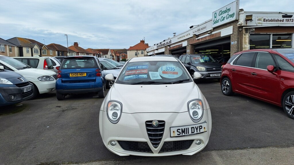 Alfa Romeo MiTo 1.3 Jtdm Sprint 3-Door From 2,995 Retail White