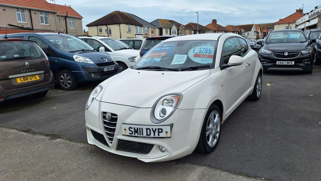 Alfa Romeo MiTo 1.3 Jtdm Sprint 3-Door From 2,995 Retail White #2