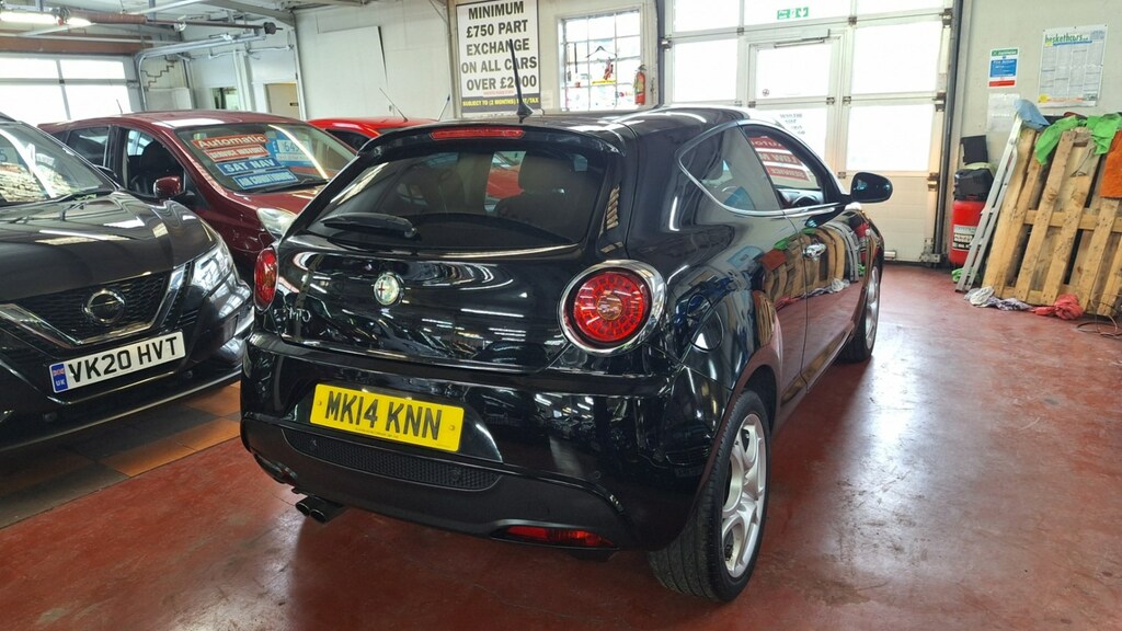 Alfa Romeo MiTo Hatchback Black #4