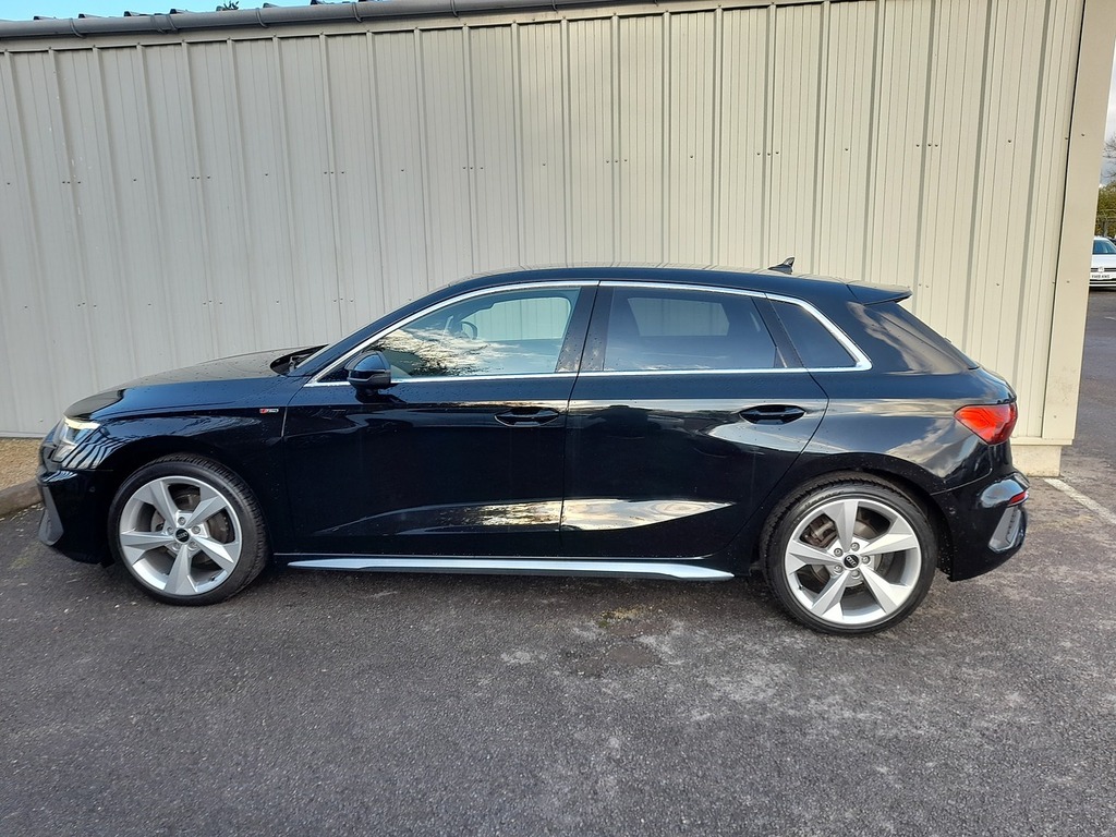 Audi A3 Tfsi S Line LL23CDN Black #5