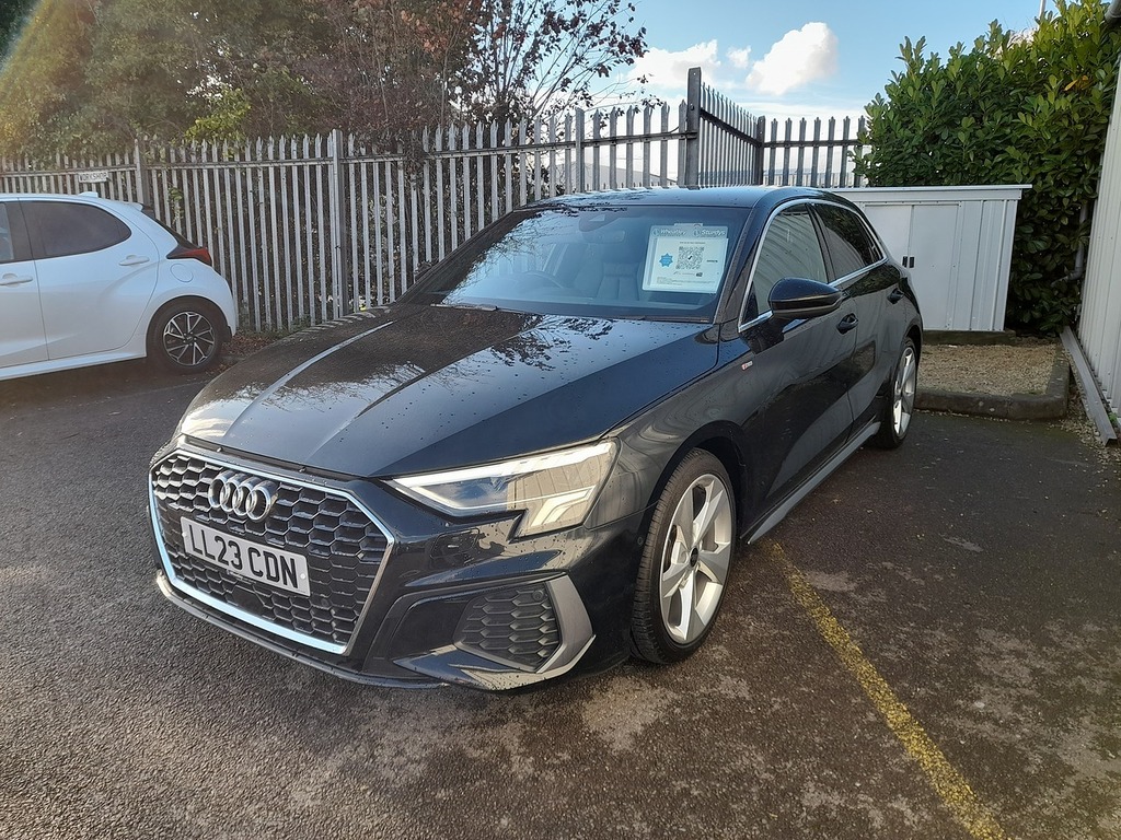 Audi A3 Tfsi S Line LL23CDN Black #2