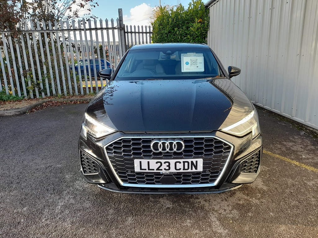 Audi A3 Tfsi S Line Black