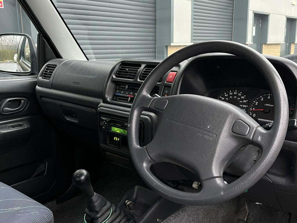 Suzuki Jimny 1.3 Special Blue #12