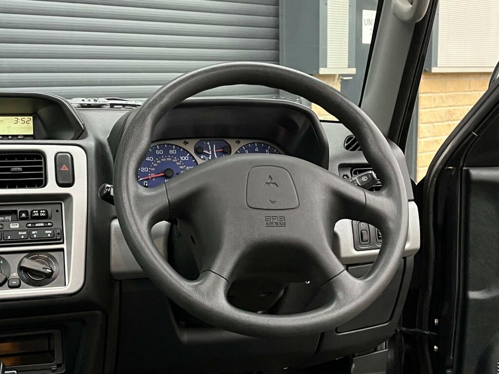 Mitsubishi Shogun Pinin Pinin 1.8 Green #21