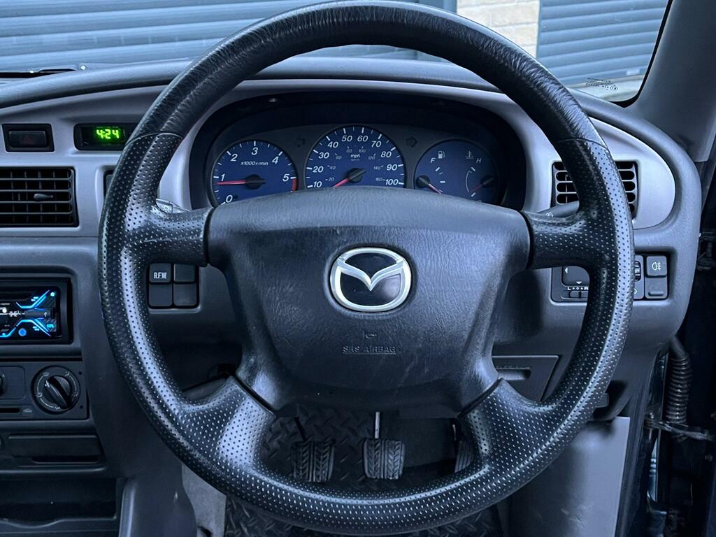 Mazda B2500 Series B2500 Silver #20