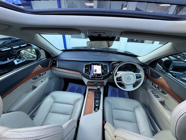 Volvo XC90 2017 2.0 D5 Powerpulse Inscription Panoramic Roof AE17TYA Black #4