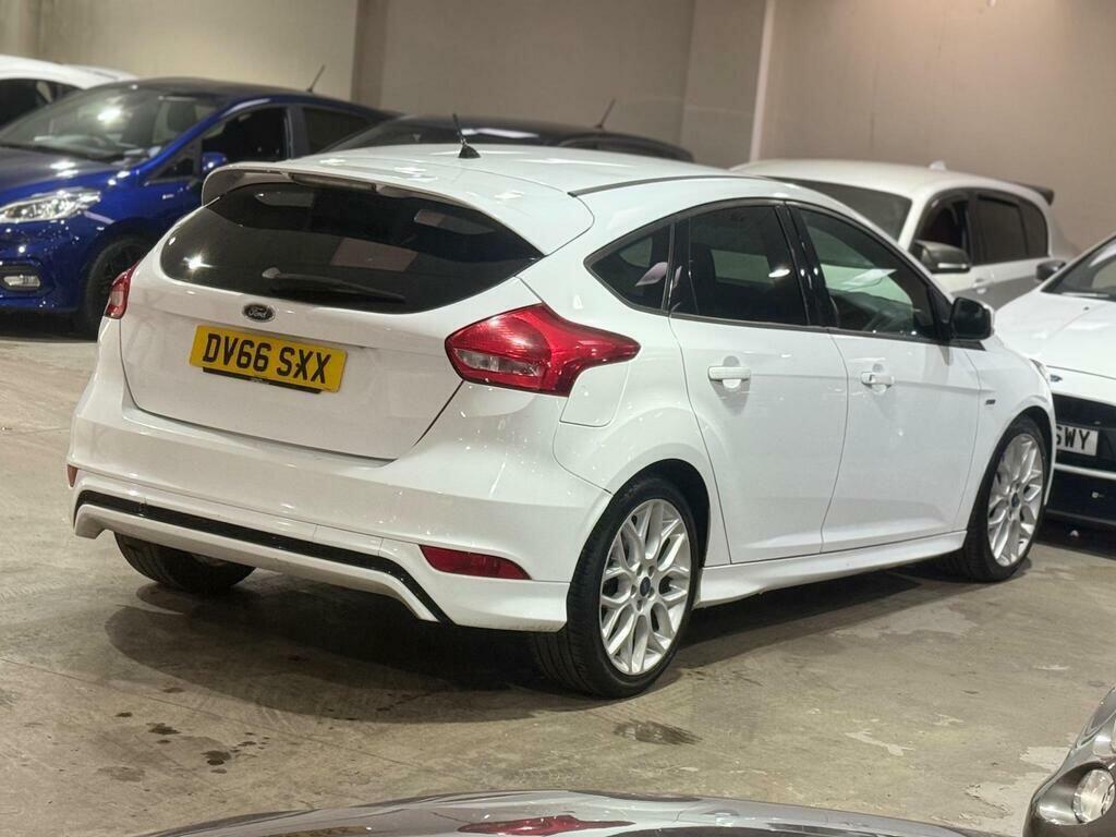 Ford Focus 1.5 Tdci St-line Euro 6 S S DV66SXX White #4