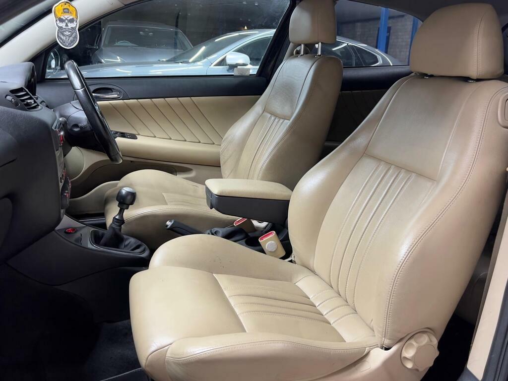 Alfa Romeo 147 Hatchback 1.6 T.spark Collezione 200858 Black #17
