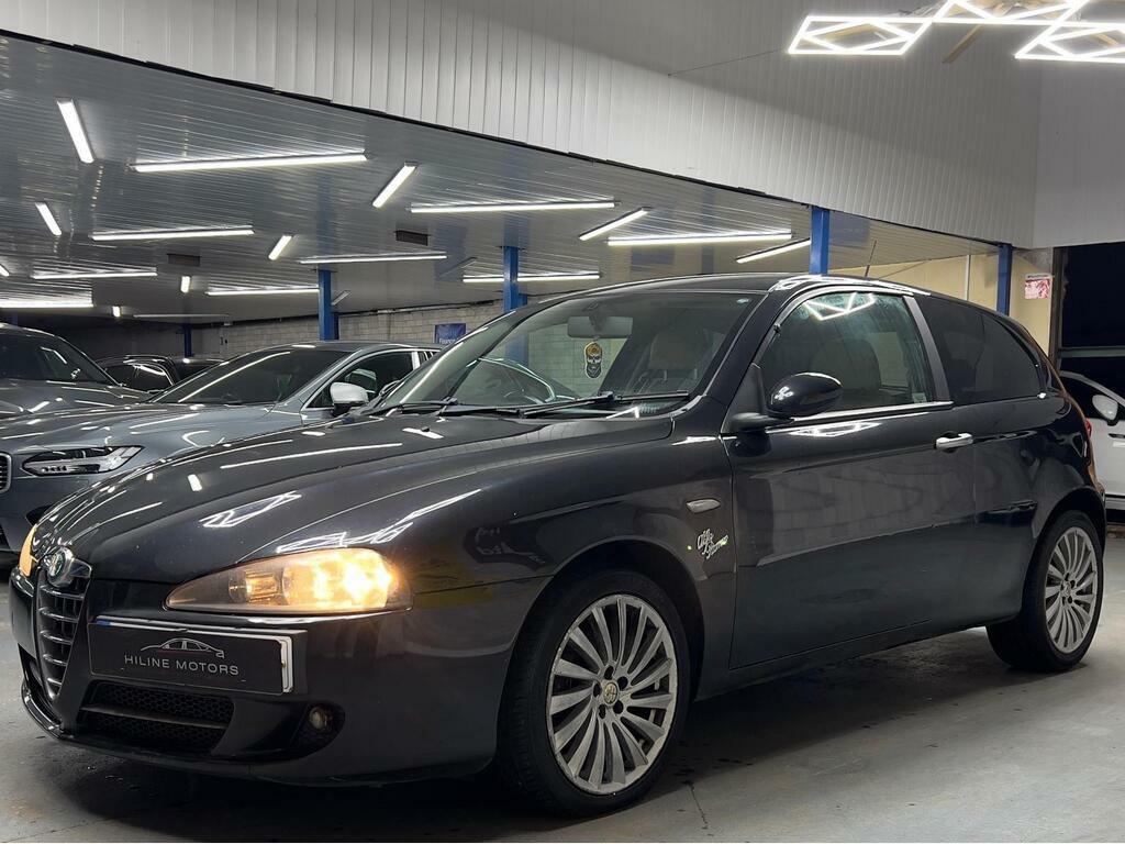 Alfa Romeo 147 Hatchback 1.6 T.spark Collezione 200858 Black #3