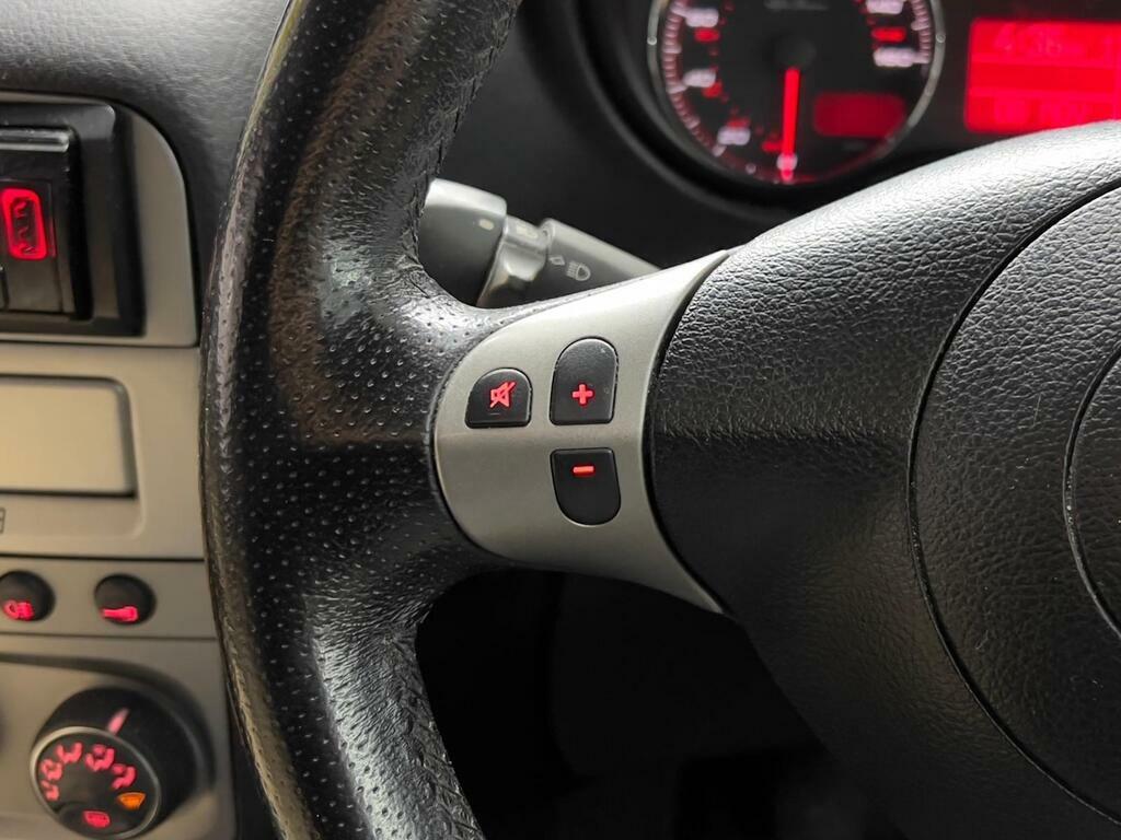 Alfa Romeo 147 Hatchback 1.6 T.spark Collezione 200858 Black #21