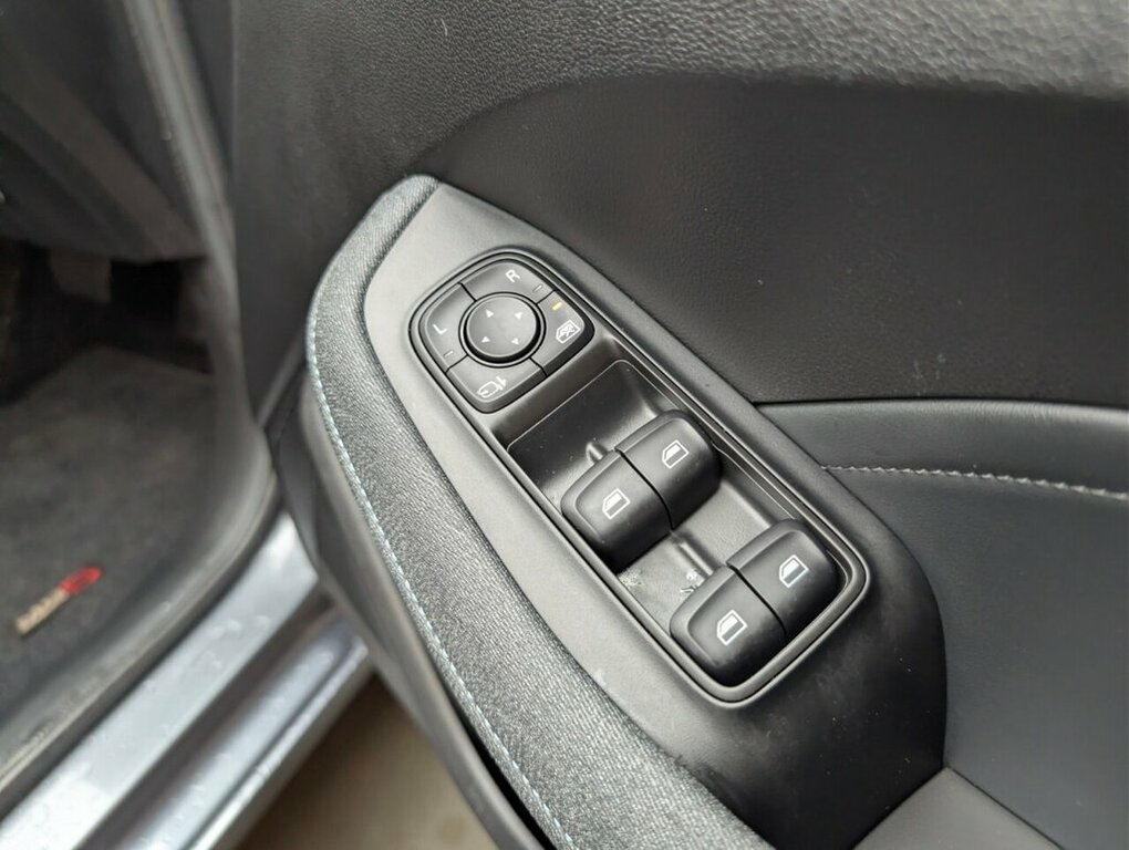 MG 1100 51Kwh Se Hatchback 170 Ps White #21