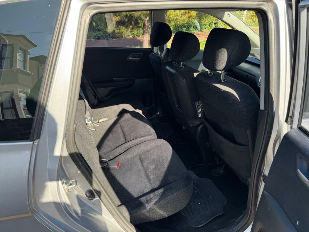 Honda Fr-V 1.7L 1.7 I-vtec Se Grey #6
