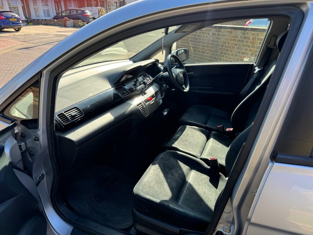 Honda Fr-V 1.7L 1.7 I-vtec Se Grey #7