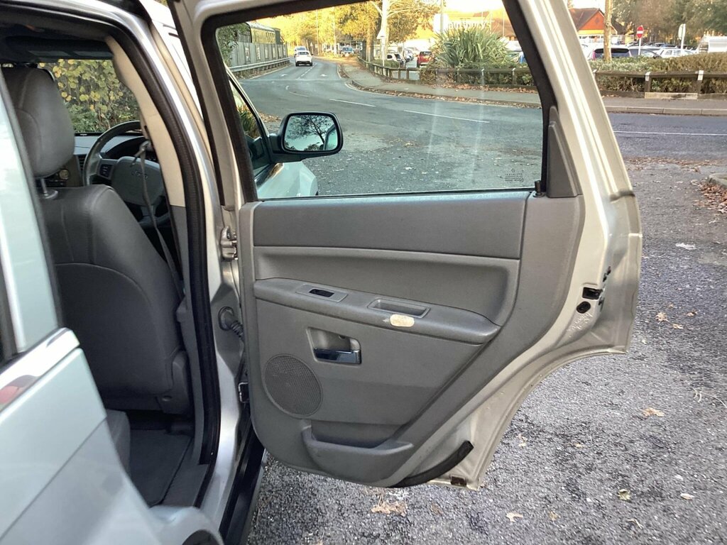 Jeep Grand Cherokee Suv Green #26