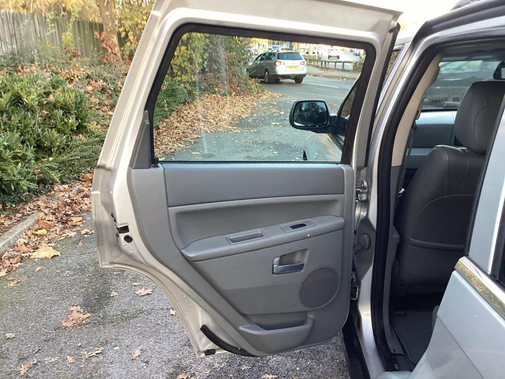 Jeep Grand Cherokee Suv Green #21