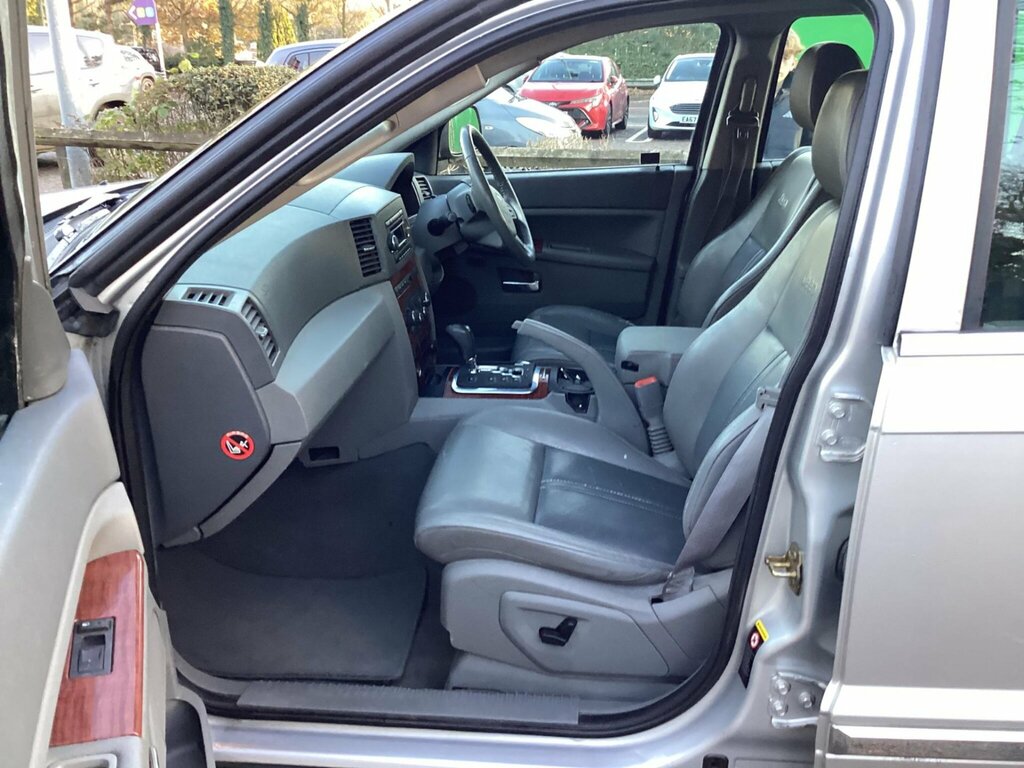 Jeep Grand Cherokee Suv Green #18