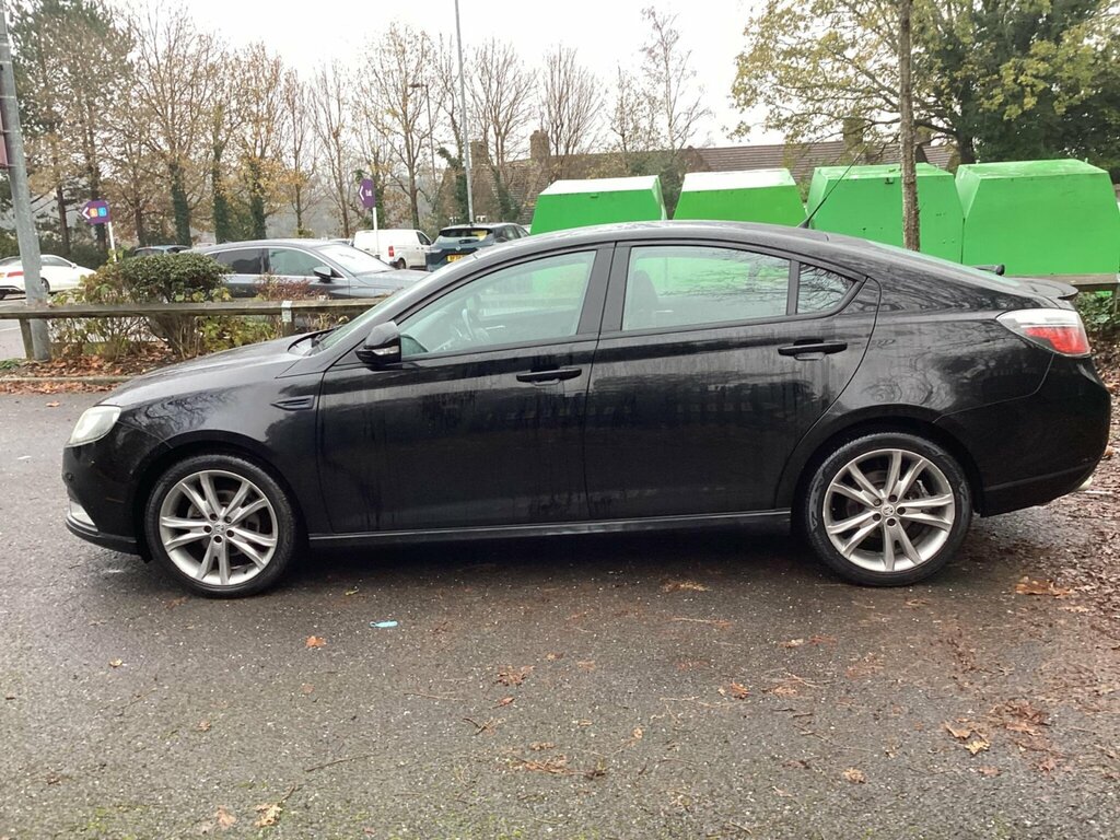 MG MG6 Hatchback Orange #8