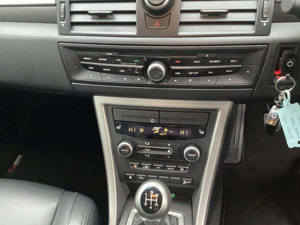 MG MG6 Hatchback Orange #14
