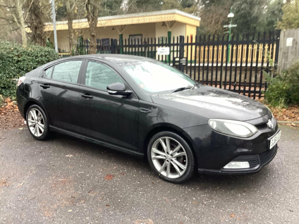MG MG6 Hatchback Orange #5