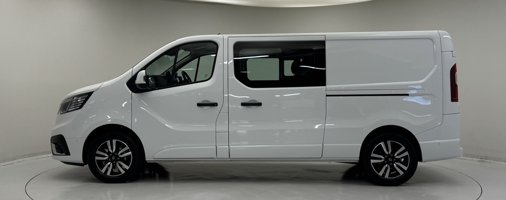 Renault Trafic Ll30 Blue Dci 150 Extra Sport Safety Crew Van #4