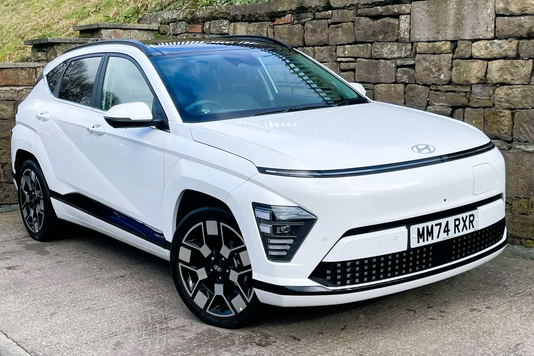 Hyundai Kona 160Kw Ultimate 65Kwh White