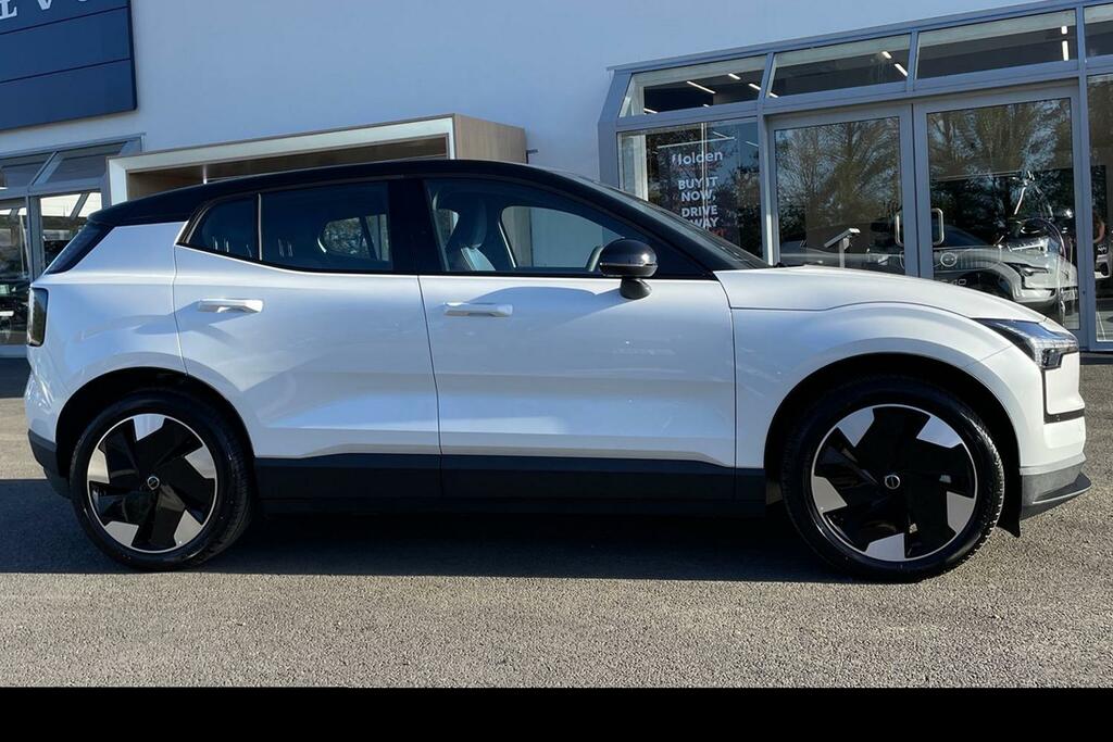 Volvo EX30 Plus White #4