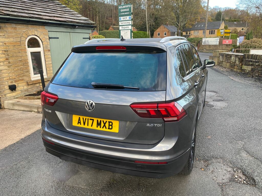 Volkswagen Tiguan 2.0 Tdi Bluemotion Tech Se Navigation Euro 6 Ss AV17MXB Grey #6