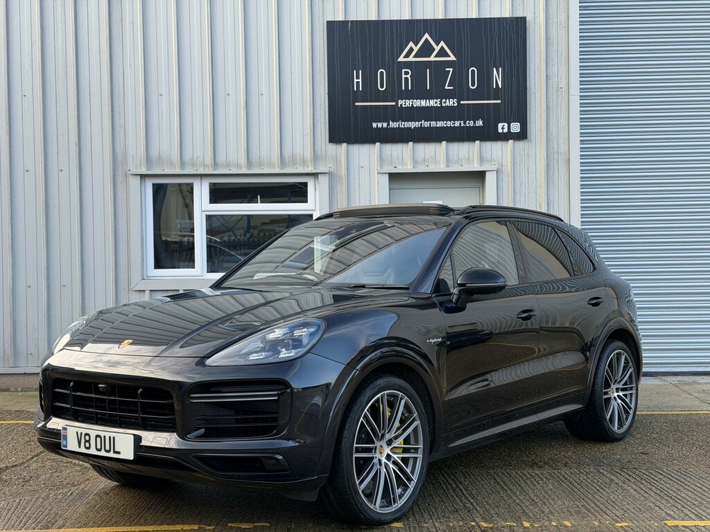 Porsche Cayenne Suv 4.0 V8 E-hybrid 17.9Kwh Turbo S 202121 Black #4
