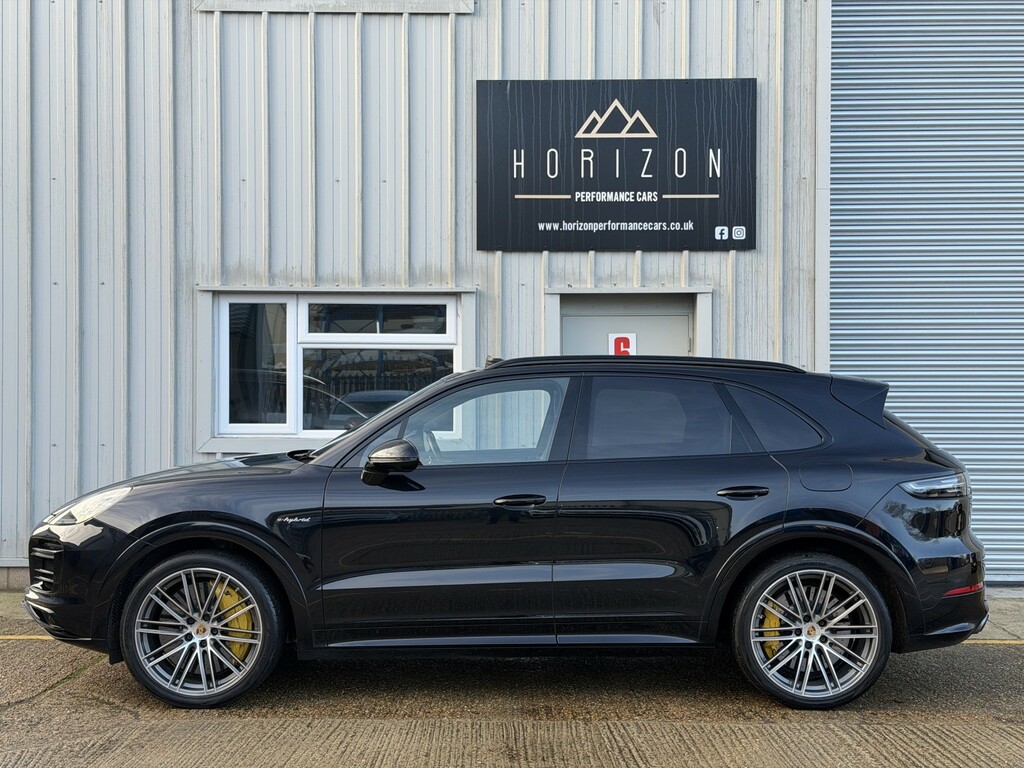 Porsche Cayenne Suv 4.0 V8 E-hybrid 17.9Kwh Turbo S 202121 Black #5