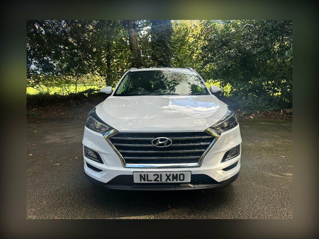 Hyundai Tucson 1.6 Gdi Se Nav Euro 6 Ss NL21XMO White #3