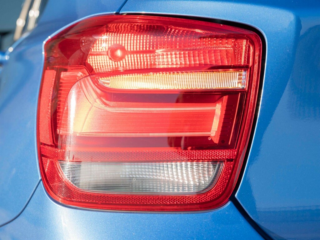 BMW M1 Auto  #55
