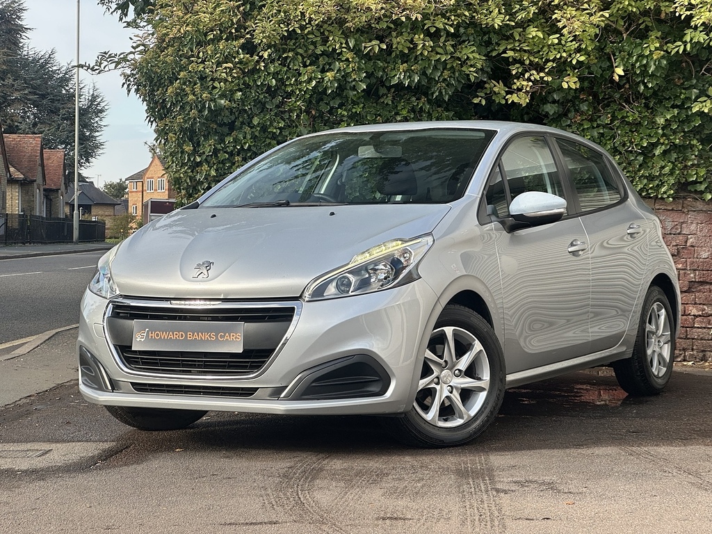Peugeot 208 Puretech Active SM65XAB Silver #2