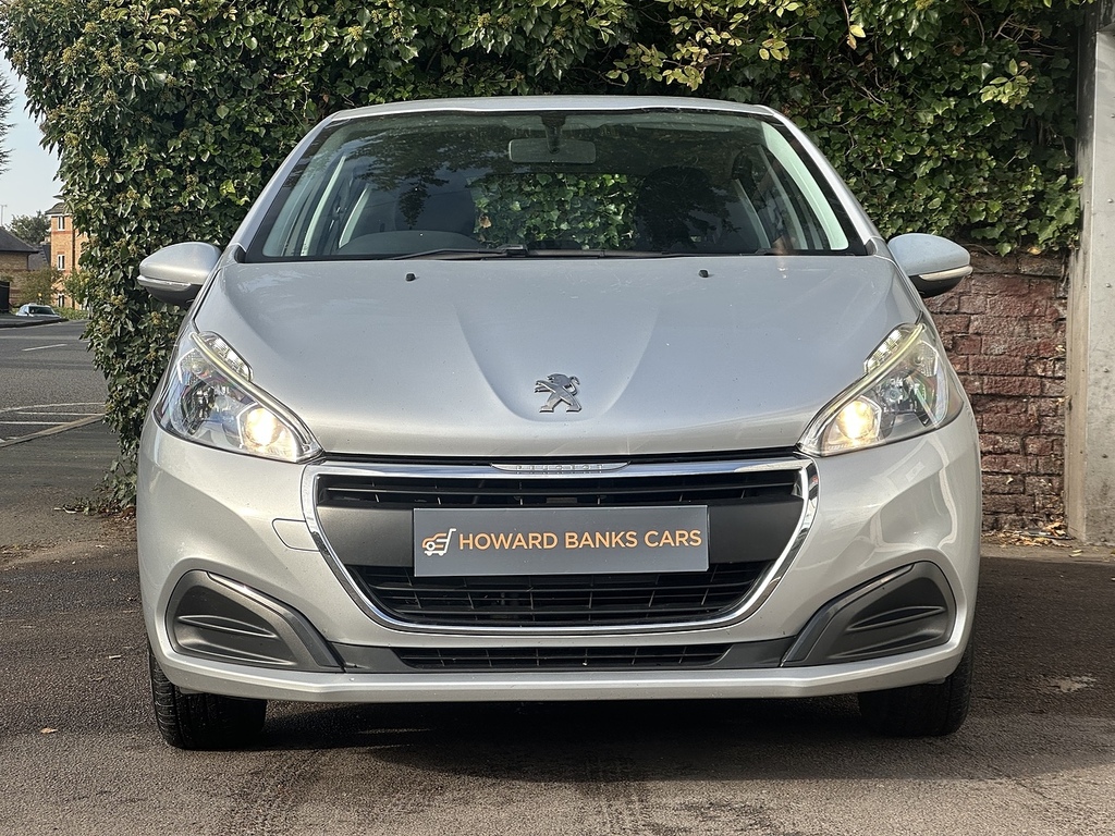 Peugeot 208 Puretech Active Silver