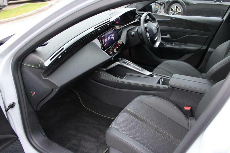 Peugeot 308 SW 1.5 Bluehdi Gt Eat Euro 6 Ss KM74JWJ White #2