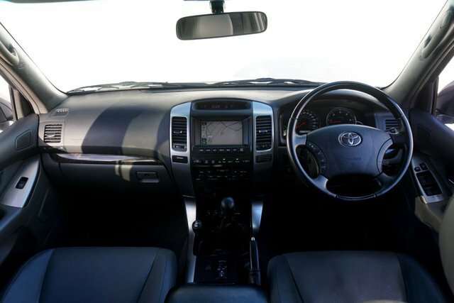 Toyota Land Cruiser 2009 3.0 D-4d Invincible Suv Silver #23