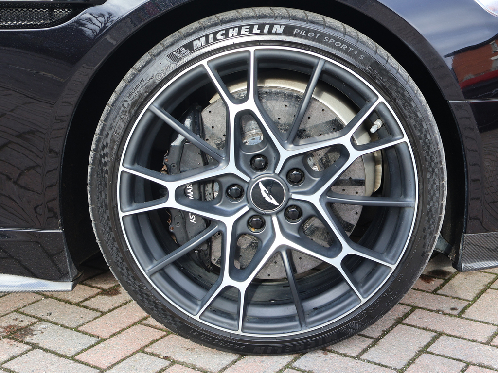 Aston Martin Rapide Rapide Amr V12 Silver #4