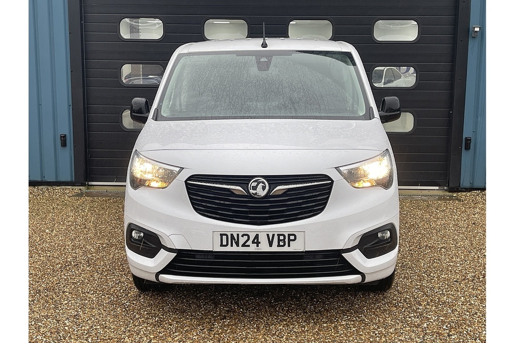 Vauxhall Combo Turbo D 2300 Pro 2024 U2481 Ulez DN24VBP White #2
