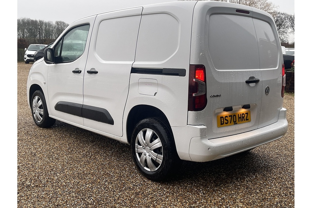 Vauxhall Combo Turbo D 2300 Sportive U2474 Ulez DS70HRZ White #5