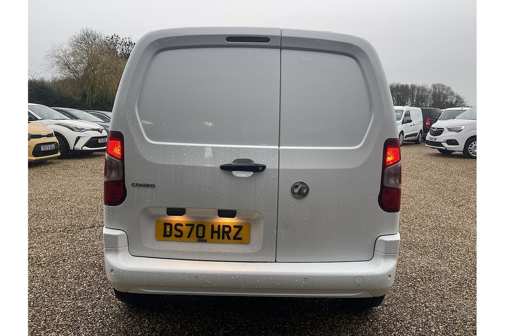 Vauxhall Combo Turbo D 2300 Sportive U2474 Ulez DS70HRZ White #6