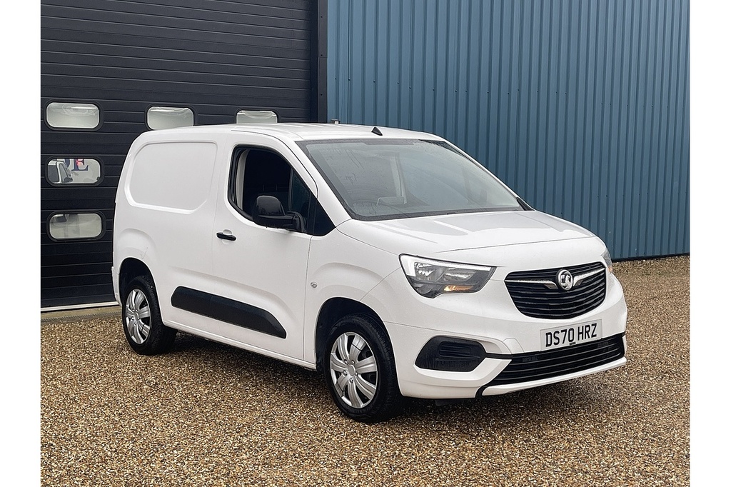 Vauxhall Combo Turbo D 2300 Sportive U2474 Ulez White