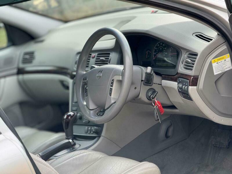 Volvo S80 2.4 D5 Se Blue #11