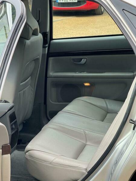 Volvo S80 2.4 D5 Se Blue #13