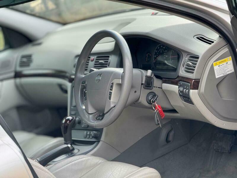 Volvo S80 2.4 D5 Se Blue #2