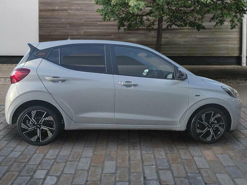 Hyundai I10 1.0 Advance Nav White #2