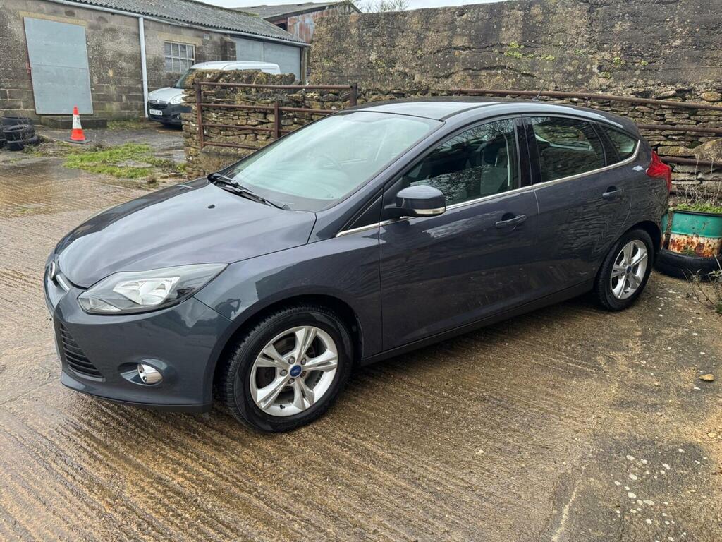 Ford Focus Hatchback 1.6 Zetec Euro 5 201111 BL11RGV Grey #3
