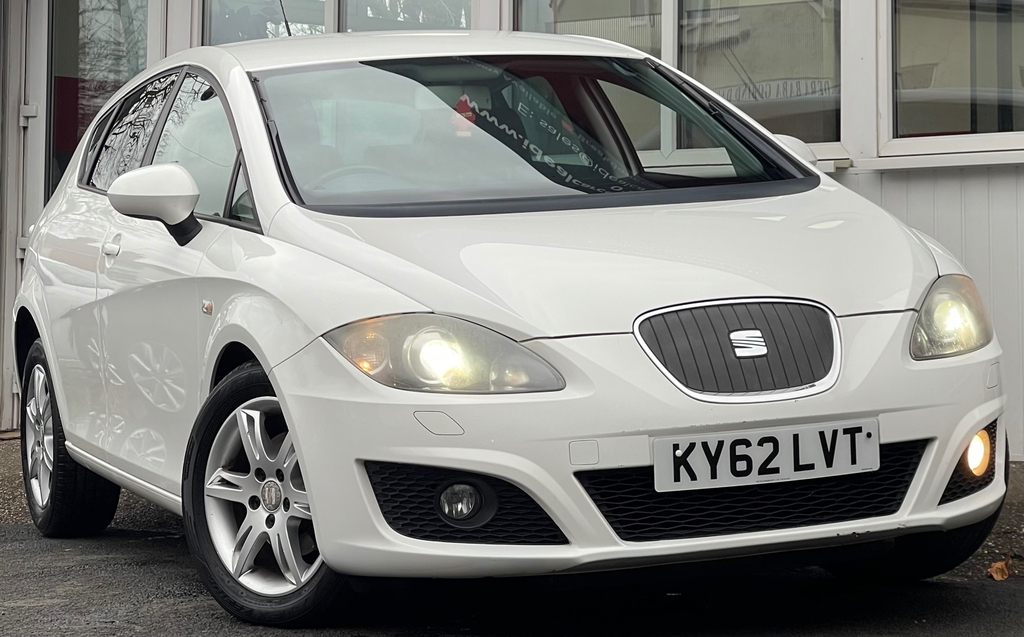 Seat Leon 1.6 Tdi Ecomotive Cr Se Copa Hatchback KY62LVT White #2