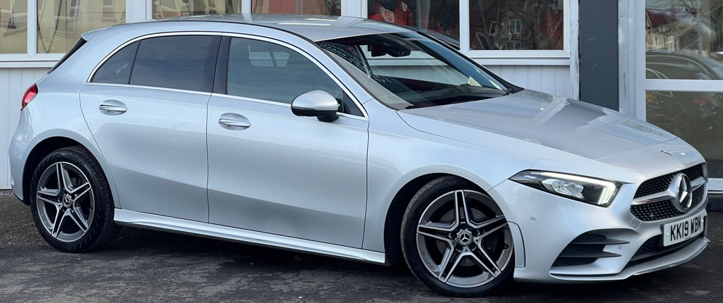 Mercedes-Benz A Class 1.5 Amg Line Premium Hatchback 7G-dct KK19WBM Silver #3