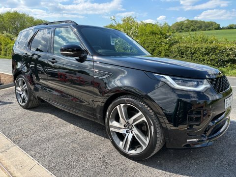 Land Rover Discovery D300 Commercial Dynamic FJ73XWW Black #5